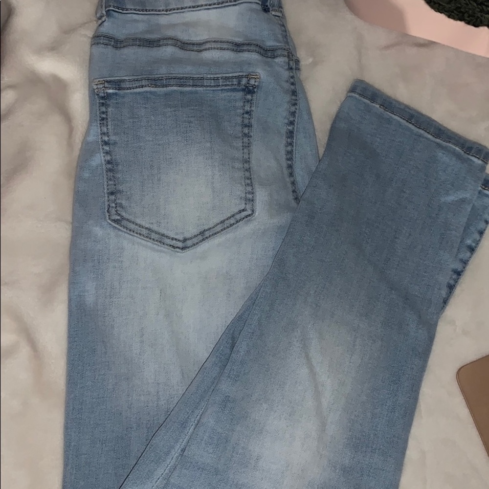Ripped jeans